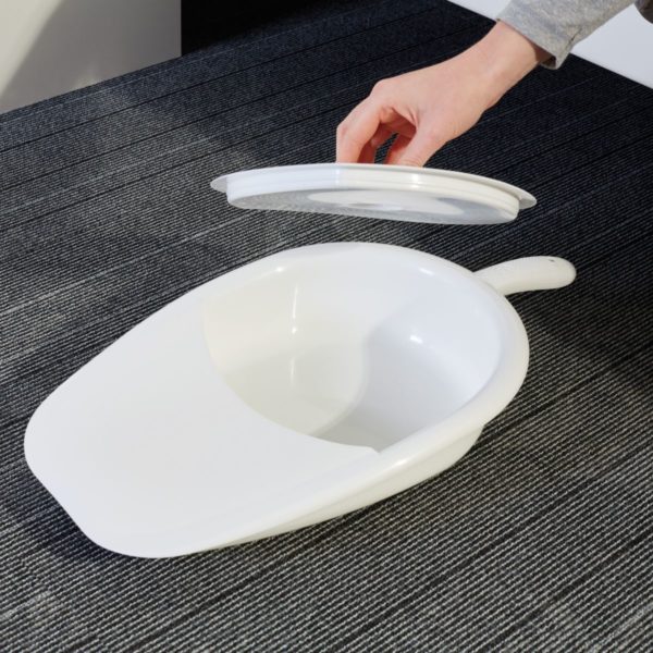Bedpan - with lid